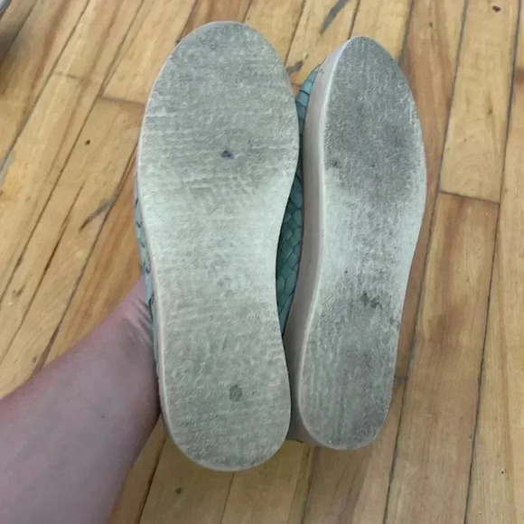 Leather woven platform turquoise sandals - Picture 6 of 7